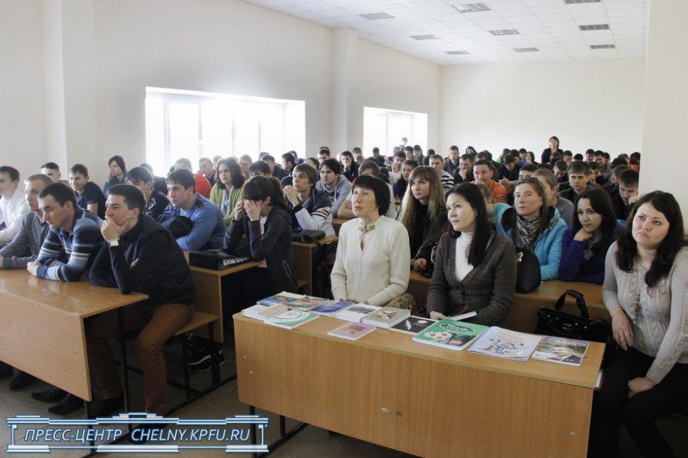 Факил Сафин: 'Научитесь красиво читать!' Факил Сафин: 'Научитесь красиво читать!'