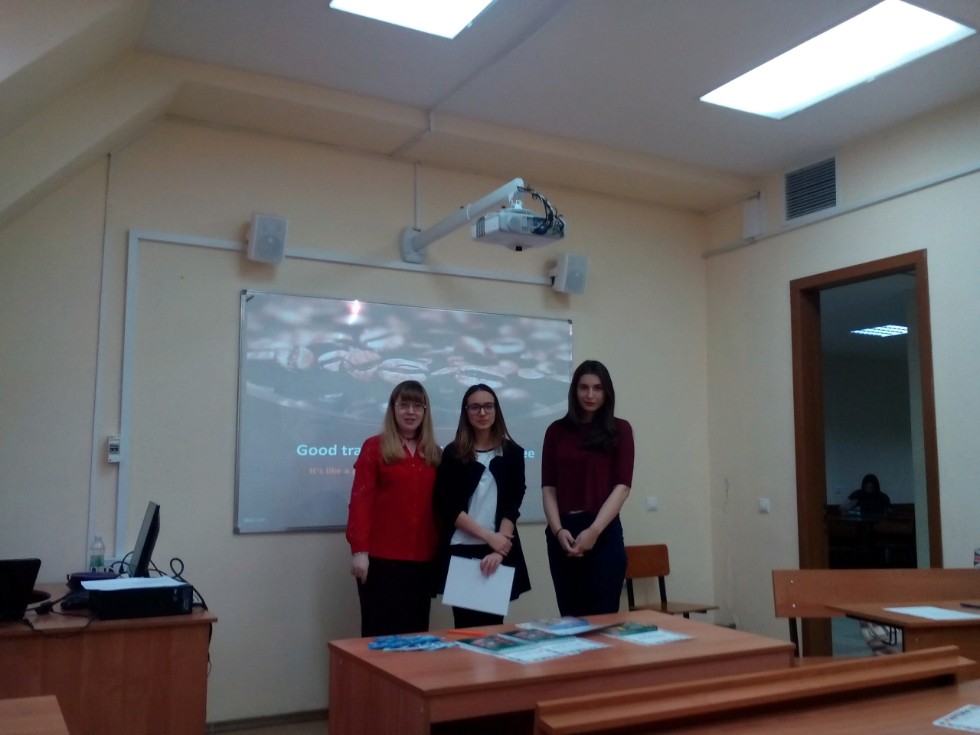 А слова бронь крепка, но перья наши быстры А слова бронь крепка, но перья наши быстры