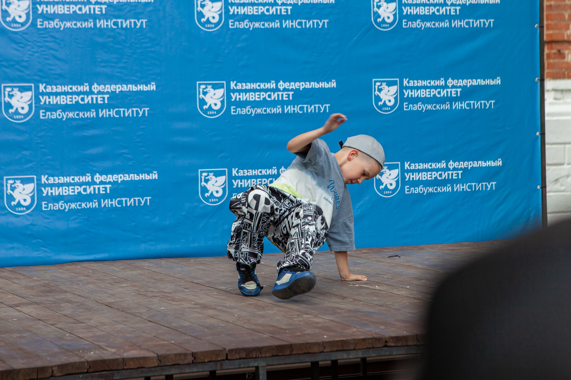 ����������� ����� ������ '���������' � ���������� ��������� ��� ,���������� �������� ���