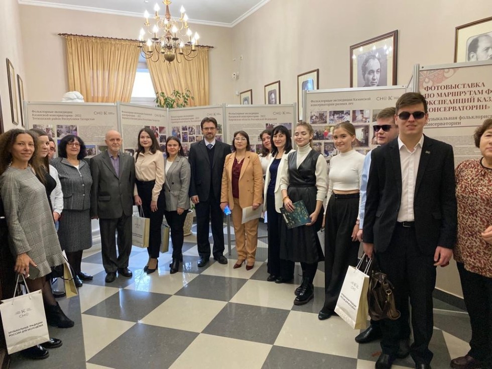 Музыкальный фольклор в исследованиях молодых ученых Музыкальный фольклор в исследованиях молодых ученых