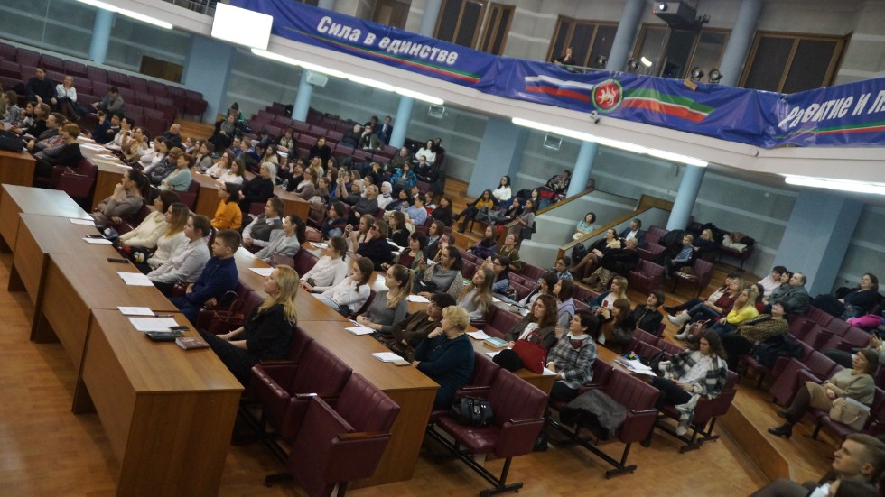 '������ ���, ��������� ��� ����!'������������� ������-������������ ����������� '����������������� � �������� � XXI ���� ('�������� ����') ����� �������� �������������� ���������� � ��������� ������ ���������