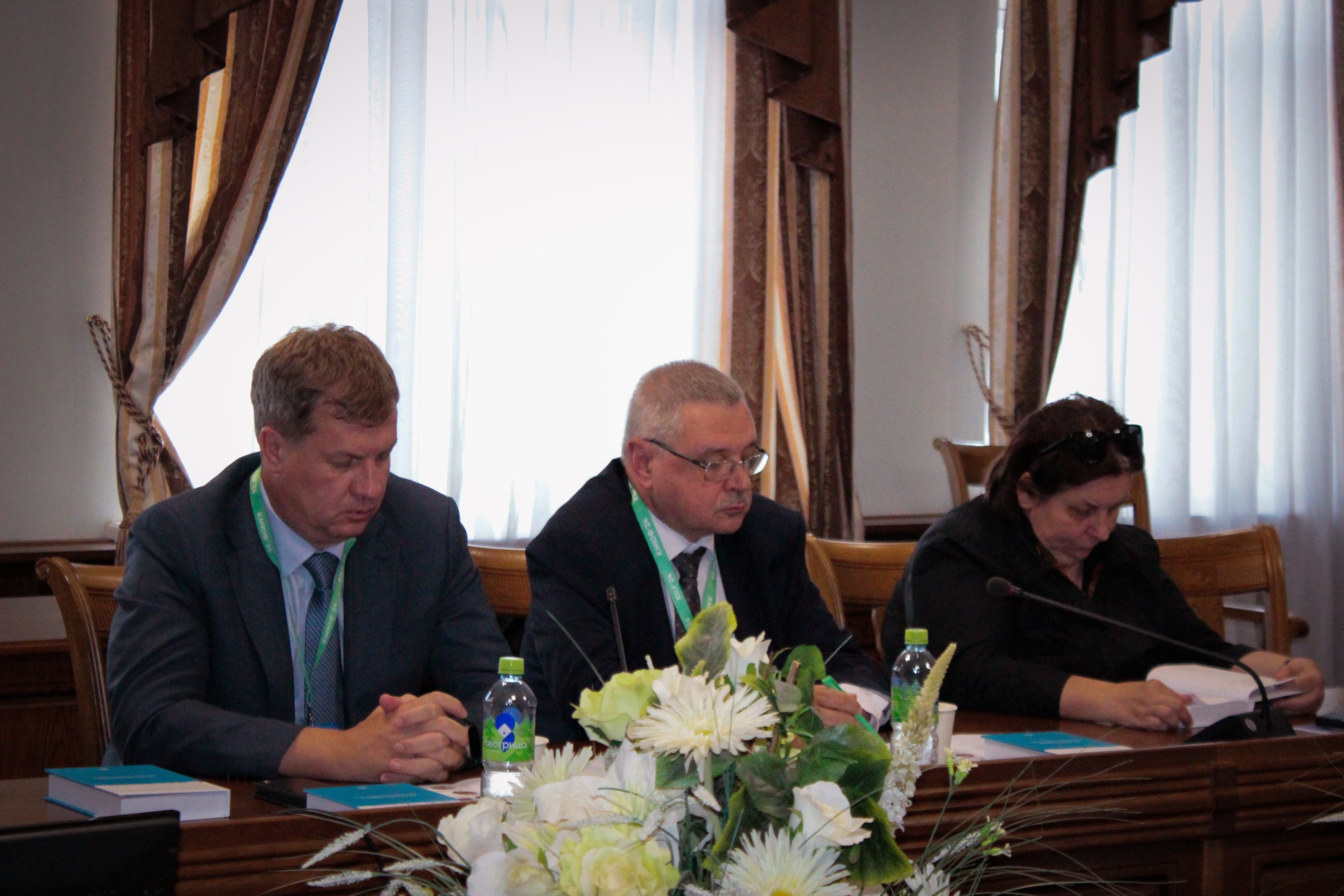 � ������ III ���������� �������������� ������������ ������ ������ ��������� ������: '��������� ����������� �����: ������� � ��������� (� 220-����� ���������� ������������)'