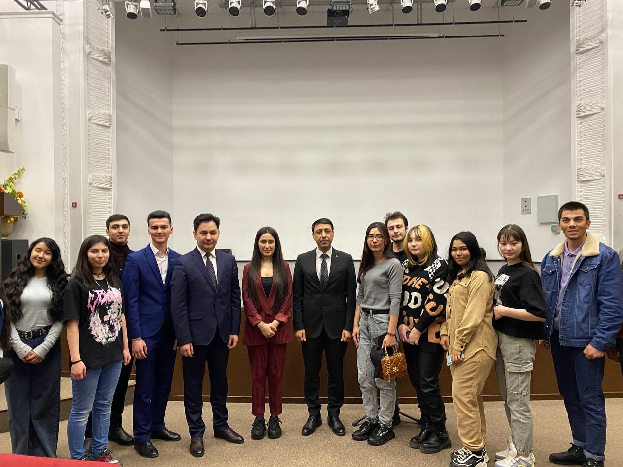 ����������� ������� ������ �������� ����� ������ ����������� ���������              � �������������� ���� � ��������������� ��� �� ��