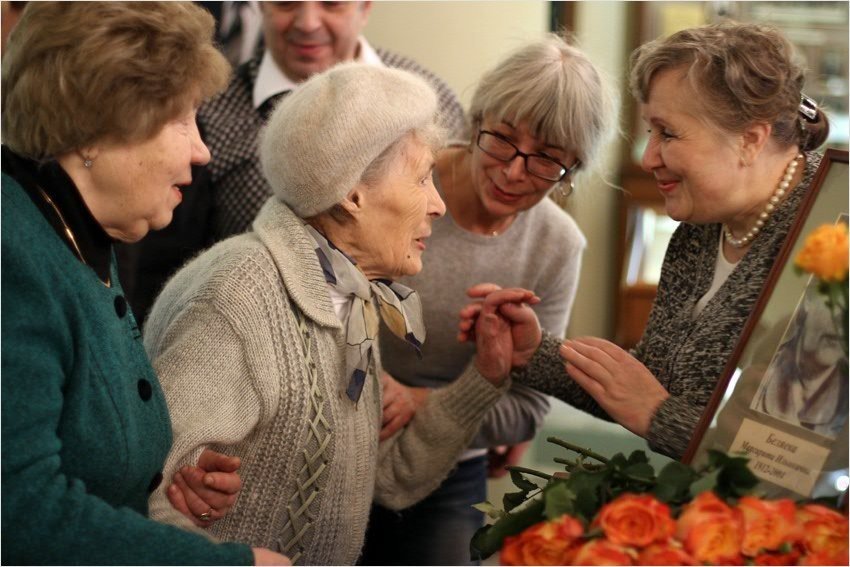 � 100-����� ��������� ��������� ��������