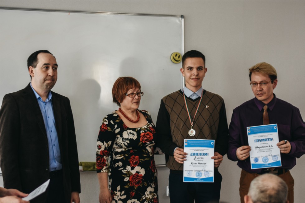 ����� ��������� ���� ������������� 