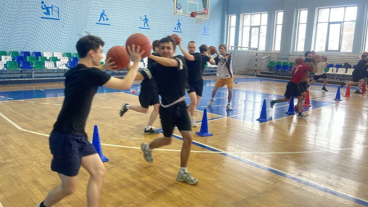 ���� �������� 2025