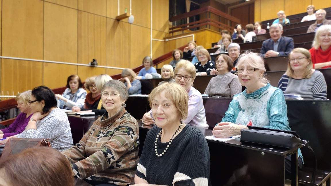 Фоторепортаж с лекций по истории Казани Фоторепортаж с лекций по истории Казани