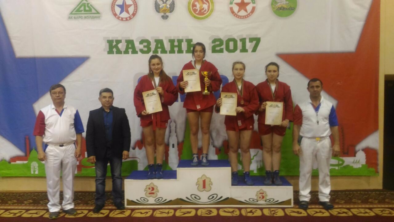 Первенство РТ по самбо среди юношей и девушек Первенство РТ по самбо среди юношей и девушек