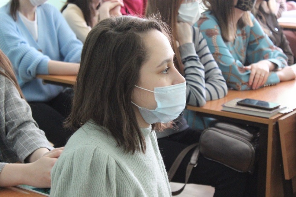 ���������� �������� ������ � ���������� ��������� � ���� ������� ������������� �����