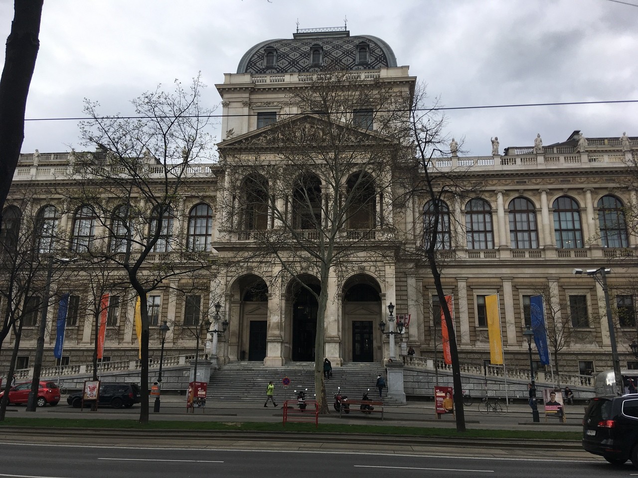 ���������� ������������ ���������� ��� ������ ������� � ������-����������������� ���������� � ���� (University of Vienna, Postgraduate Center, Master of Arts in Human Right)