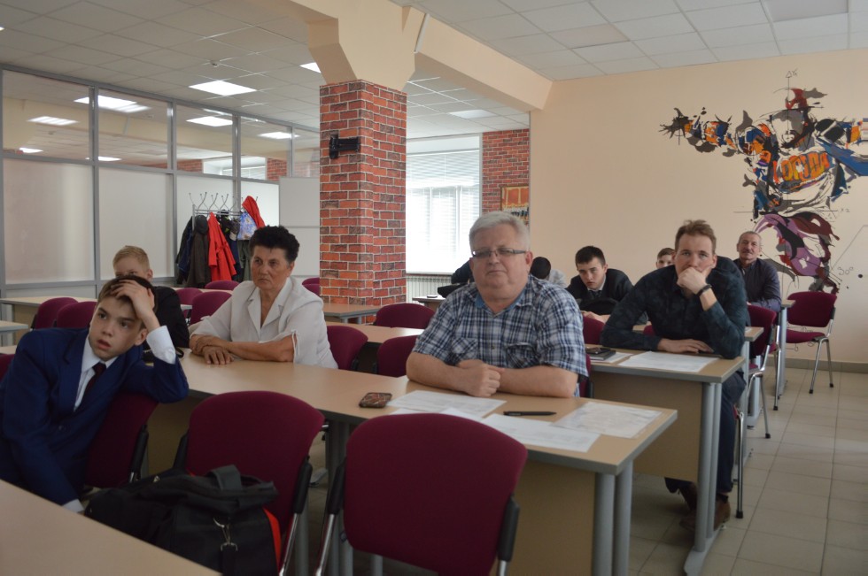 ����� ��������� ���� ������������� 