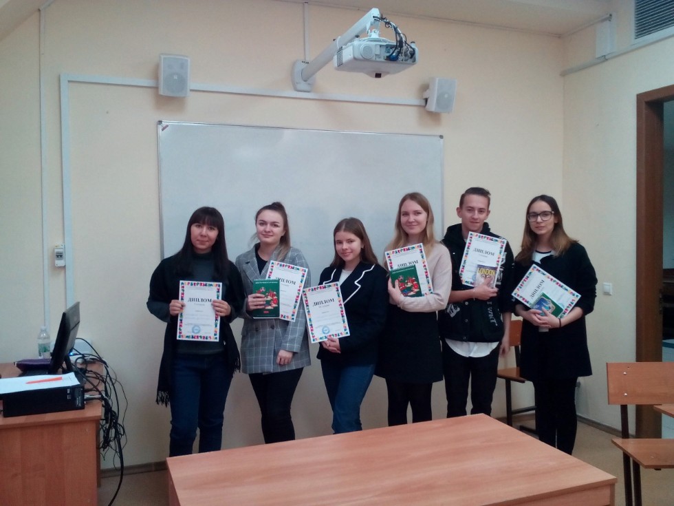 А слова бронь крепка, но перья наши быстры А слова бронь крепка, но перья наши быстры