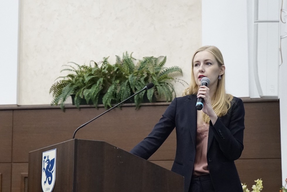 Влиятельный российский аналитик на лекции в КФУ дала прогноз роста цен на 2019 год Влиятельный российский аналитик на лекции в КФУ дала прогноз роста цен на 2019 год