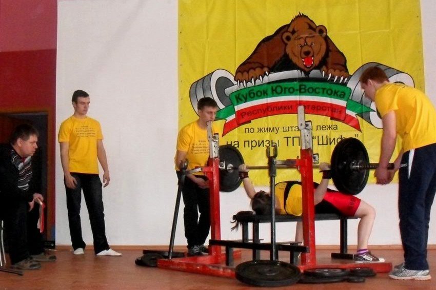 2 ������, 1 ������� � 1 ������ � ������� ����� �������������