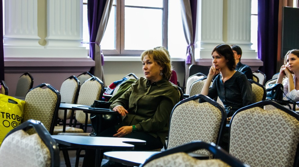 ���� � �����