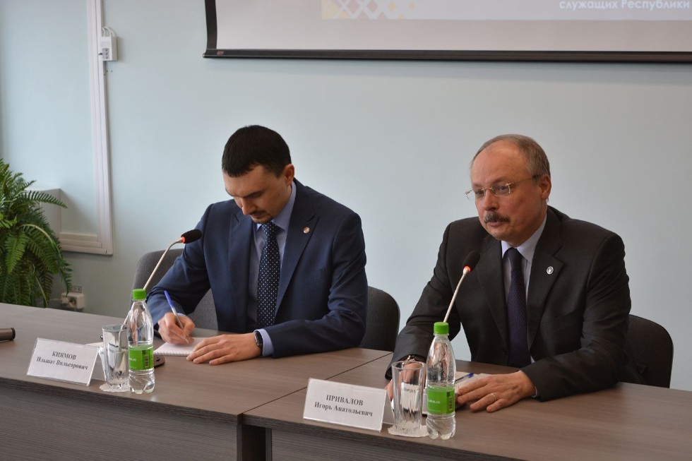 �������������