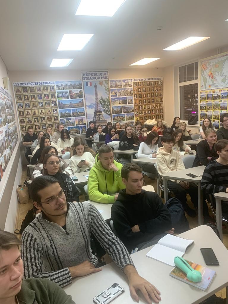 Говорим по-французски Говорим по-французски