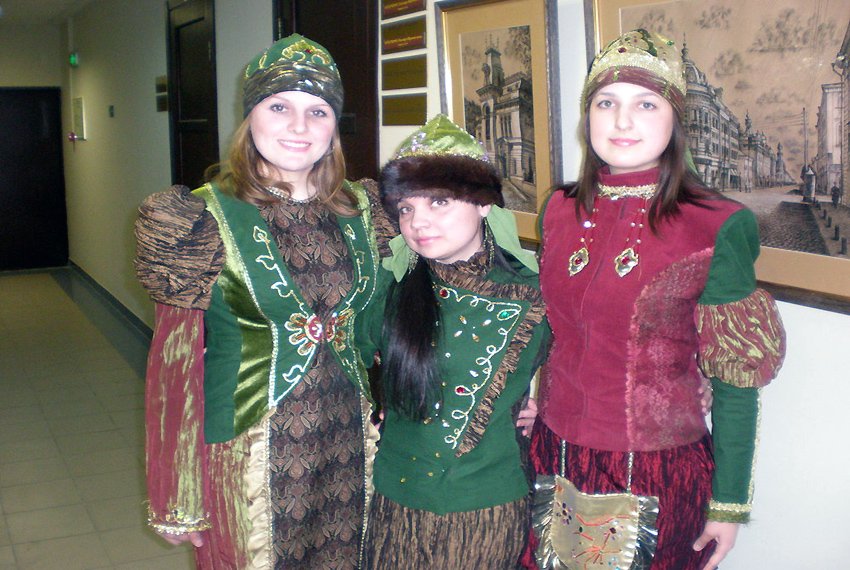 Вокальное трио 'Ал Зэйнэбем' Вокальное трио 'Ал Зэйнэбем'