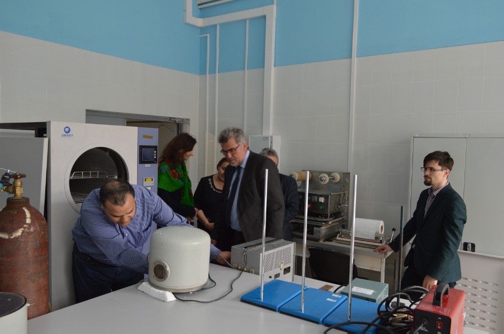 2 ���� ���������� �������� ��� �������� ��������� �� ������������� ������ ����� ���� ������� � ��������� �������� ����� ������ ������ ������������ ��.������� ������ (�������)