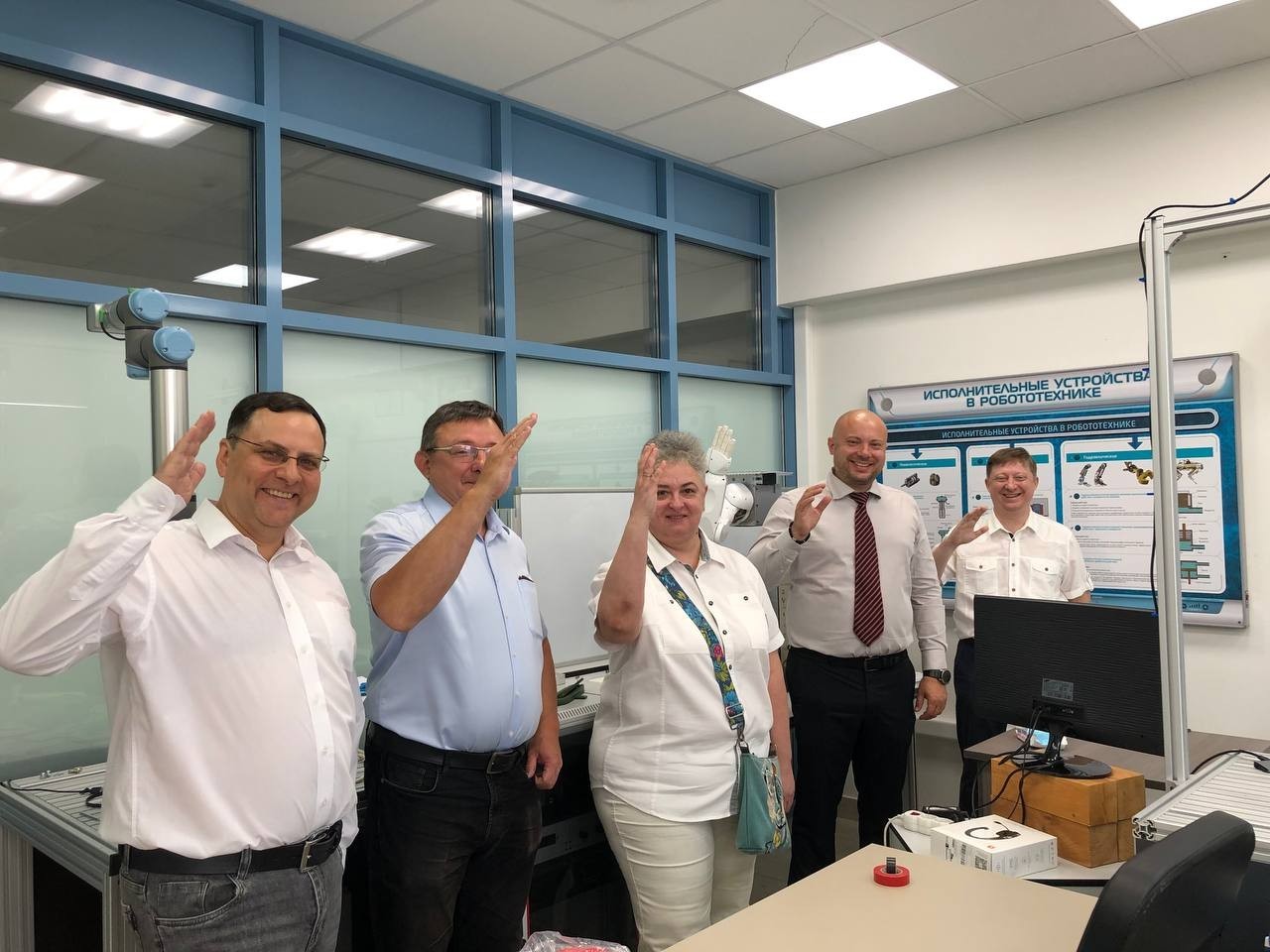 Leading robotics specialists visited the Laboratory of Intelligent Robotic Systems Leading robotics specialists visited the Laboratory of Intelligent Robotic Systems