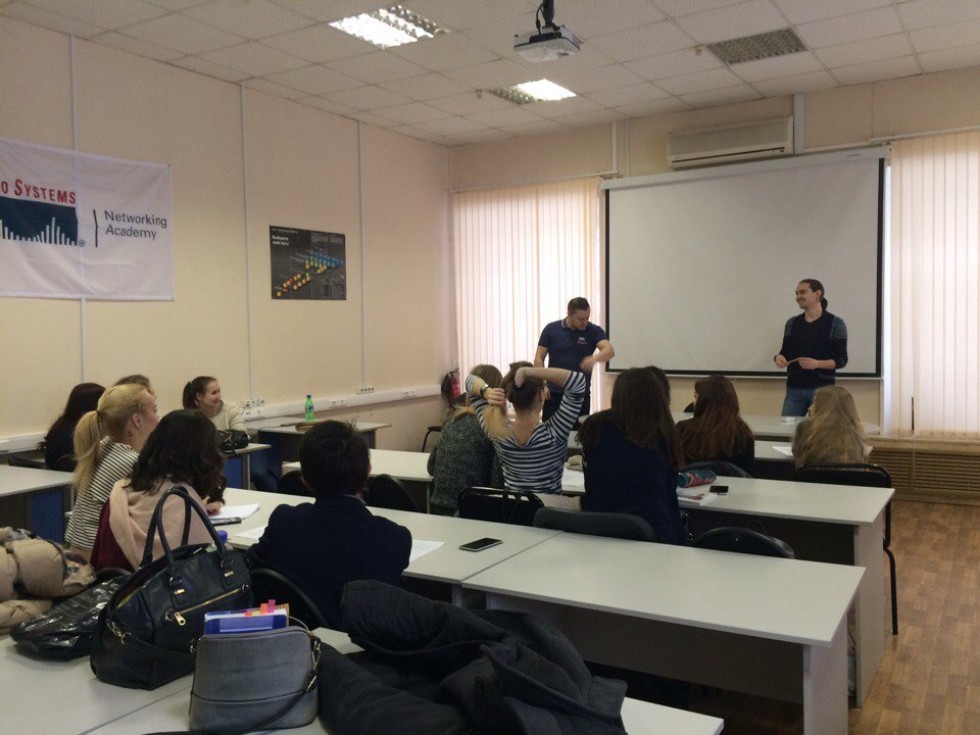 Декабрьская сессия решения кейсов от креативного агентства Brainstore подошла к концу. Декабрьская сессия решения кейсов от креативного агентства Brainstore подошла к концу.