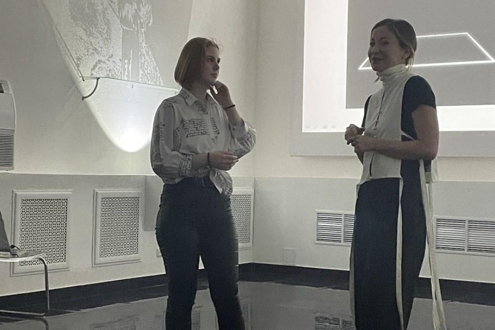 ����������� ��������� � ���������� ��������� �������