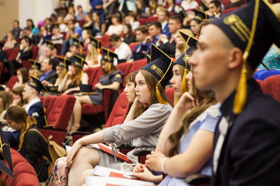 Graduates of  Elabuga Institute of KFU: 