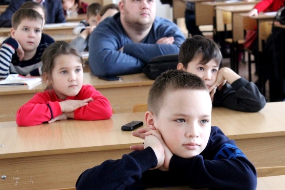 � ������� ������������ ����� �������