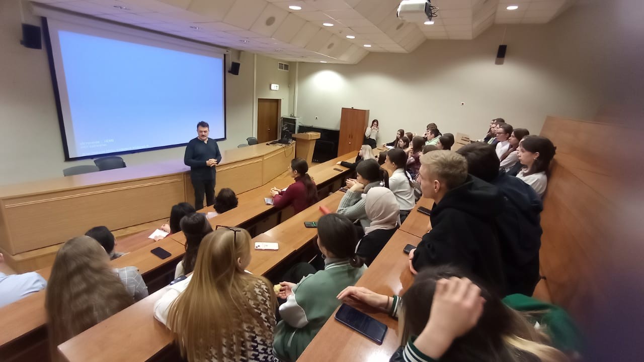 Ильдар Кыямов: Ильдар Кыямов: