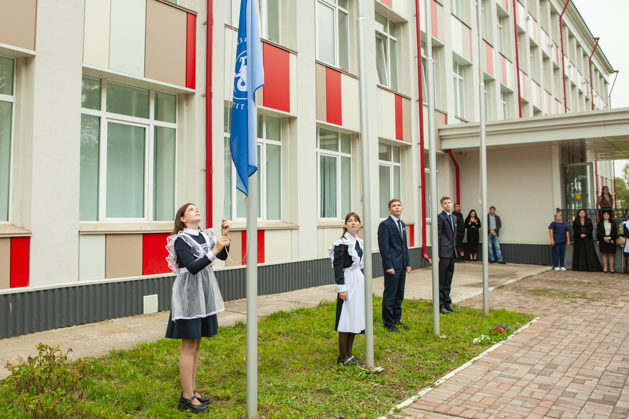 В Елабужском институте КФУ ярко встретили День знаний В Елабужском институте КФУ ярко встретили День знаний
