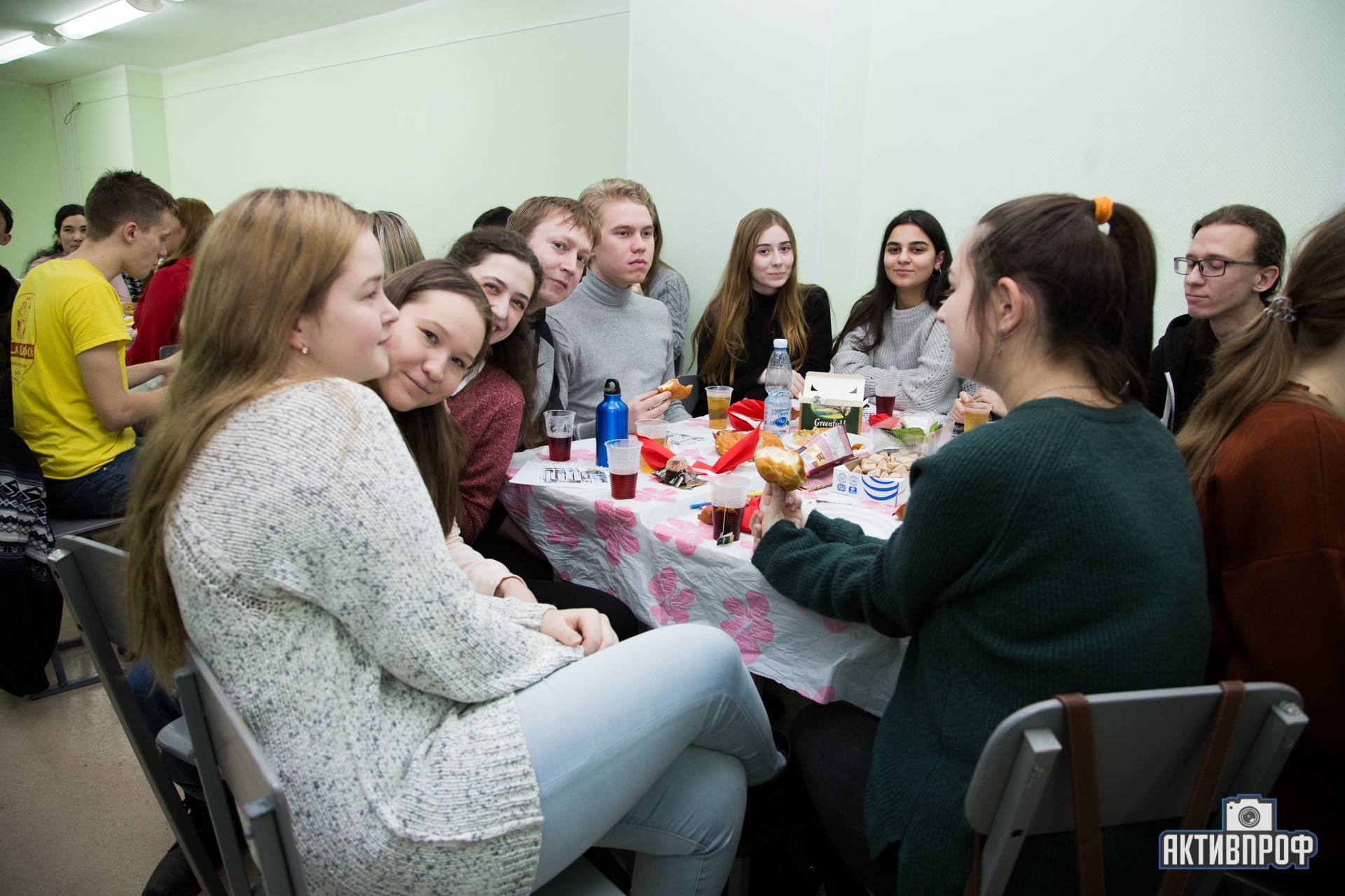 ���� ������������ ��� ���