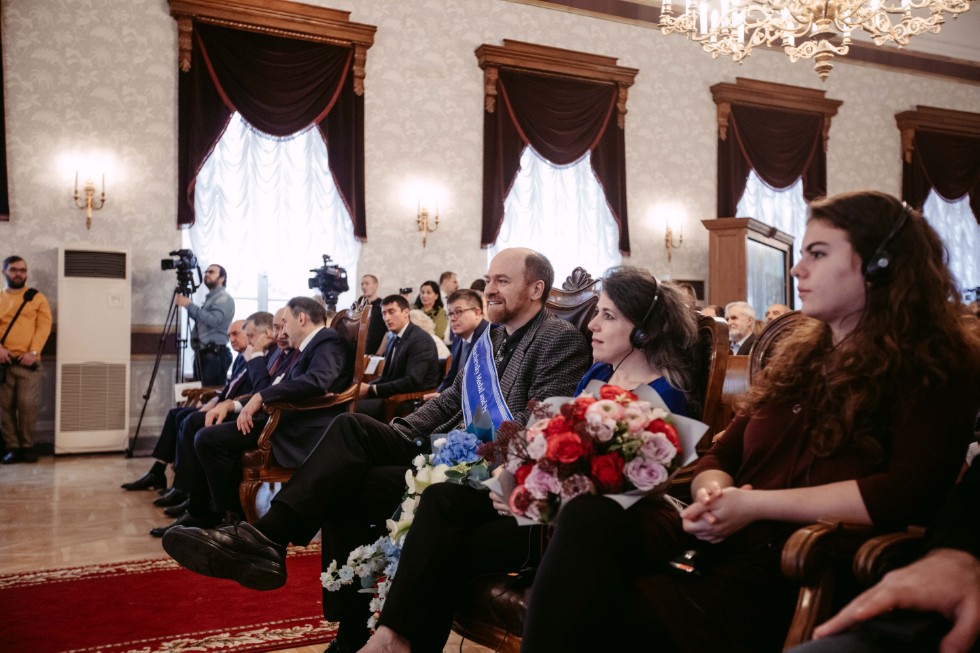 Daniel T. Wise receives Lobachevsky Medal and Prize from Kazan Federal University Daniel T. Wise receives Lobachevsky Medal and Prize from Kazan Federal University