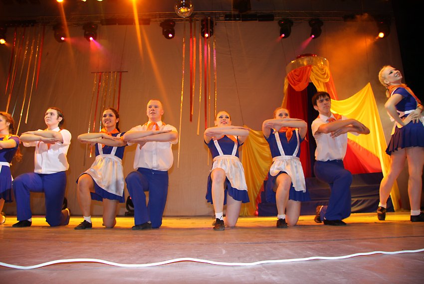 Танцевальный коллектив 'Шторм' Танцевальный коллектив 'Шторм'