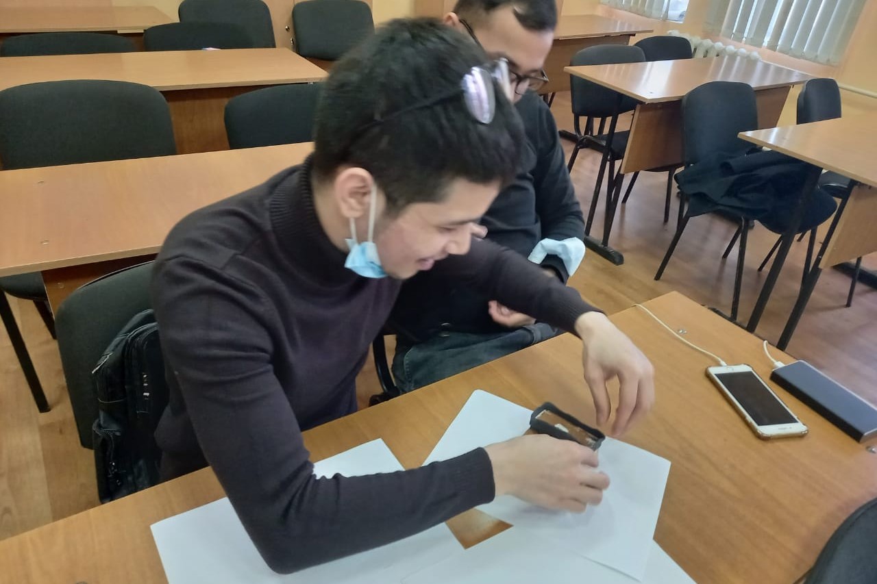 ������ ����� ������������