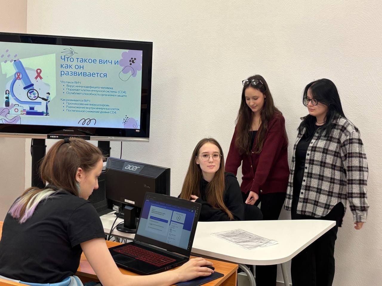 Кураторские часы в гр. 14.1-581 и 14.1-582 в рамках Всероссийской акции 'СТОП ВИЧ/СПИД' Кураторские часы в гр. 14.1-581 и 14.1-582 в рамках Всероссийской акции 'СТОП ВИЧ/СПИД'