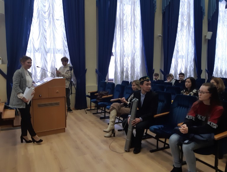 Студенты Высшей школы национального образования и культуры имени Габдуллы Тукая приняли участие в работе 'Школы молодых ученых-исследователей всемирного культурного наследия' в ИМО КФУ Студенты Высшей школы национального образования и культуры имени Габдуллы Тукая приняли участие в работе 'Школы молодых ученых-исследователей всемирного культурного наследия' в ИМО КФУ