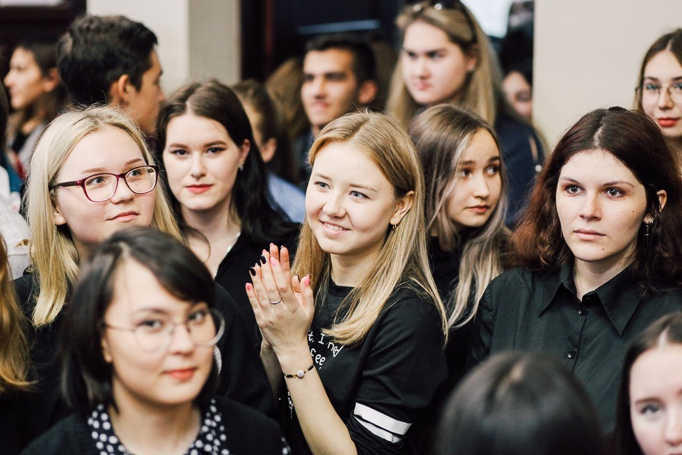 ���� ����������� ������������� � ������ ����� ����������� ������ � ��������(������������)