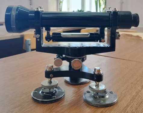 Нивелир НП-1 Нивелир НП-1