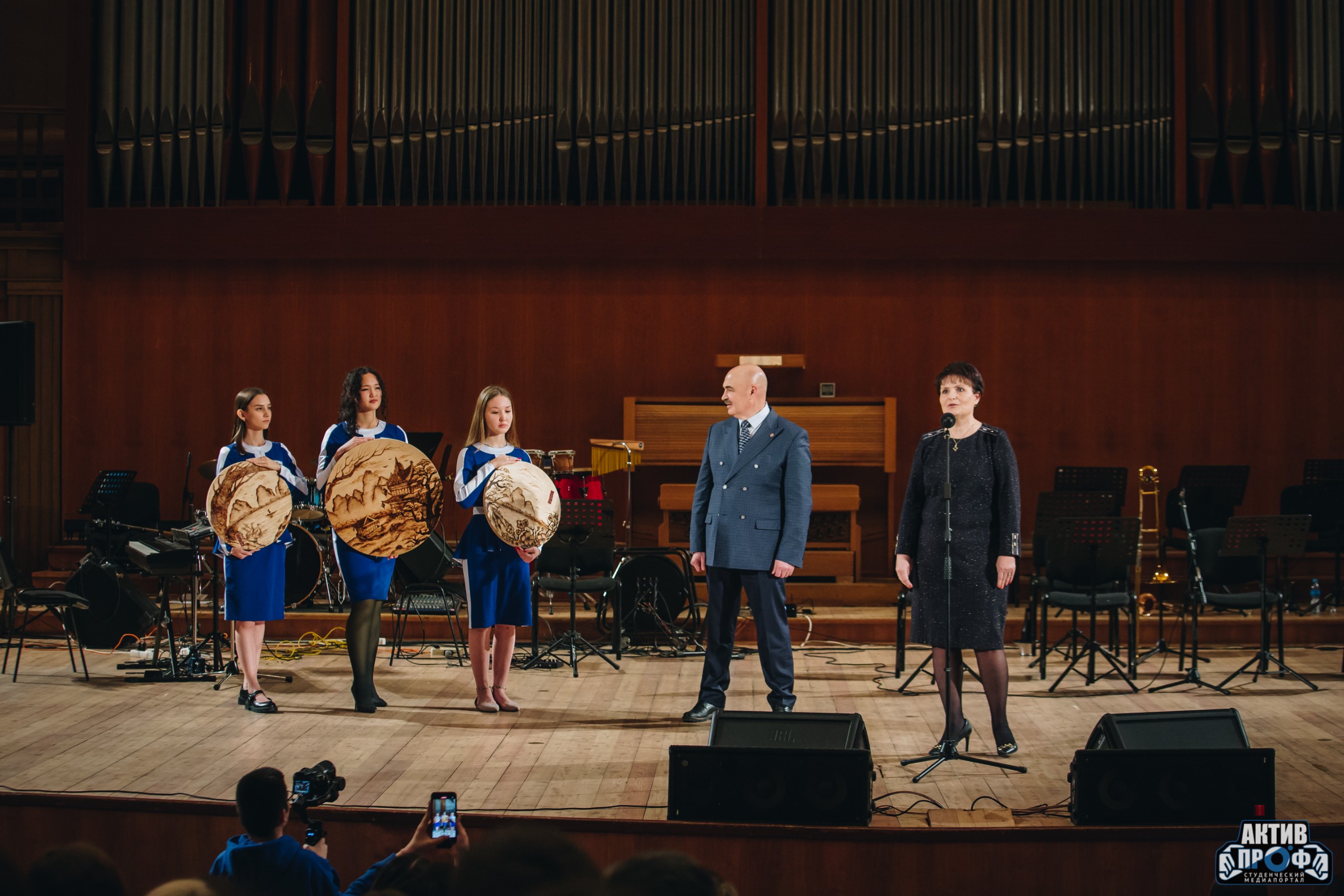 ��� 220 ���! � ��� �������!