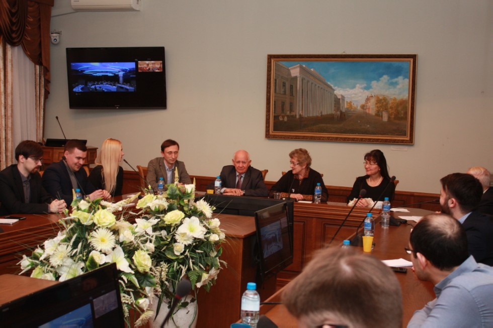 ������� ���� '����� � �������� � ������������� �����: �������� �������� � ������ � ��������'