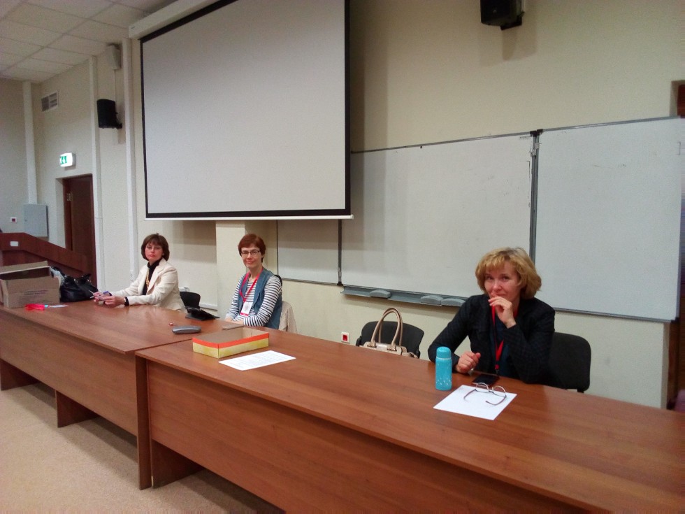 ����  ���������  ���������� ������������� ��������� �� �������� �����