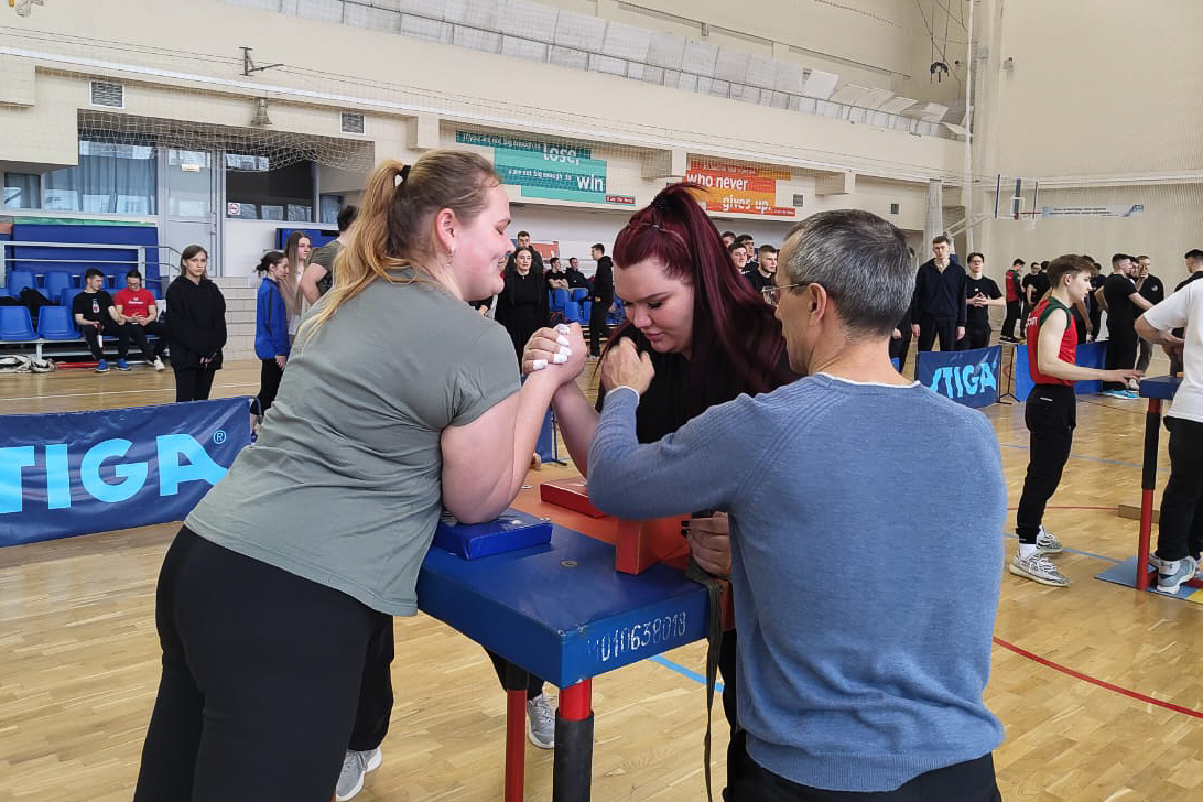 Спартакиада КФУ по армрестлингу среди студентов и аспирантов Спартакиада КФУ по армрестлингу среди студентов и аспирантов