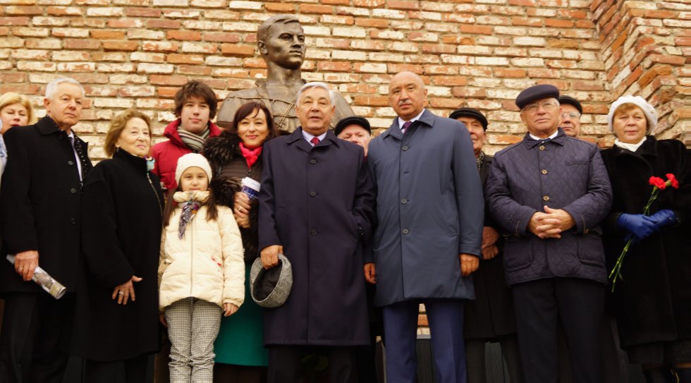 ��������� �������� ��������� �����-����� ���� �������