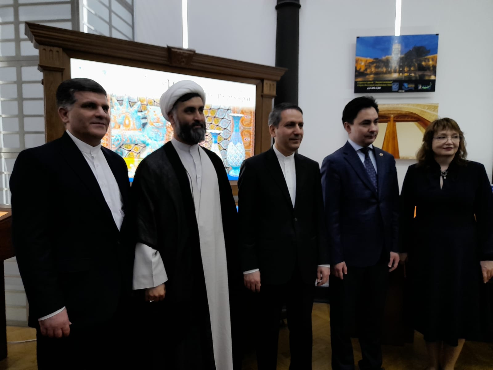 Ученые вузов Республики Узбекистан завершили стажировку в Институте психологии и образования КФУ Ученые вузов Республики Узбекистан завершили стажировку в Институте психологии и образования КФУ