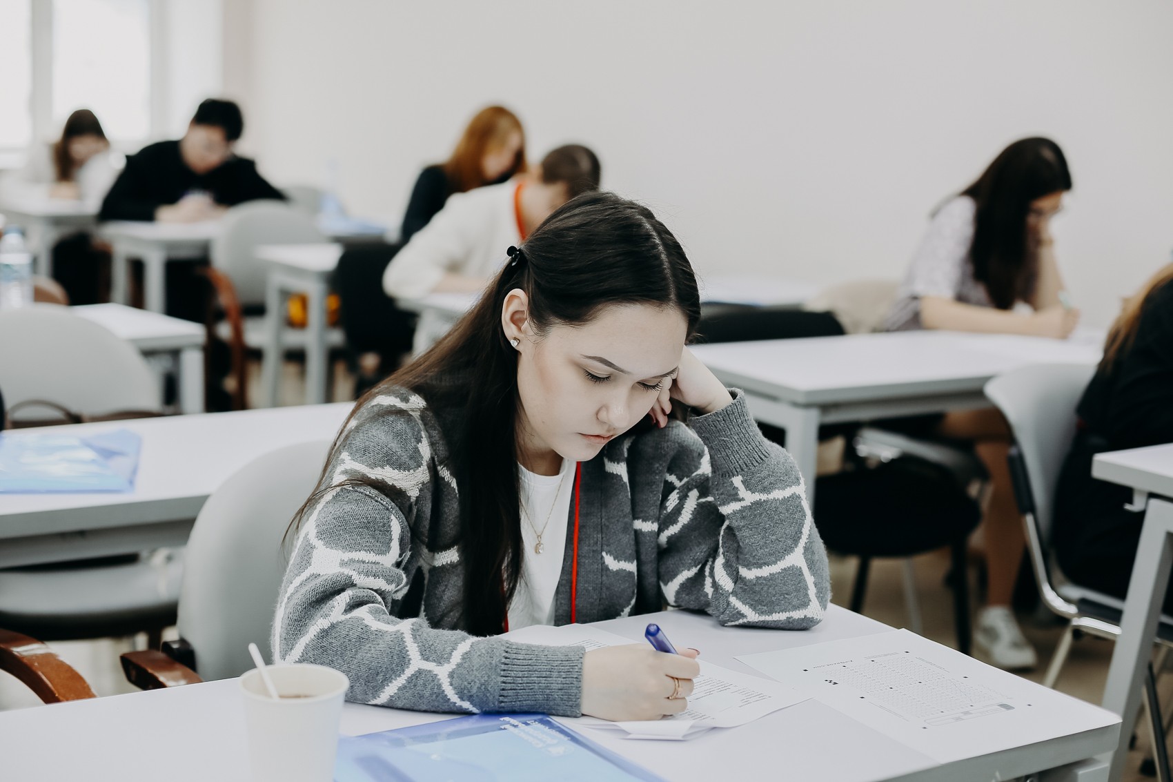 �������� ����