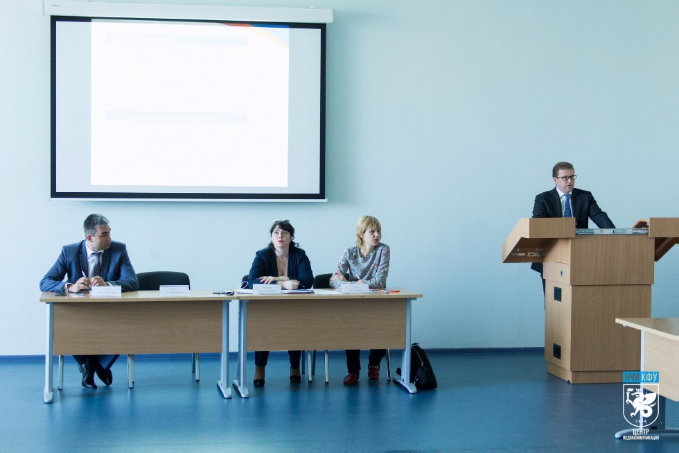 В Инжиниринговом центре КФУ встретились представители машиностроительного кластера. В Инжиниринговом центре КФУ встретились представители машиностроительного кластера.