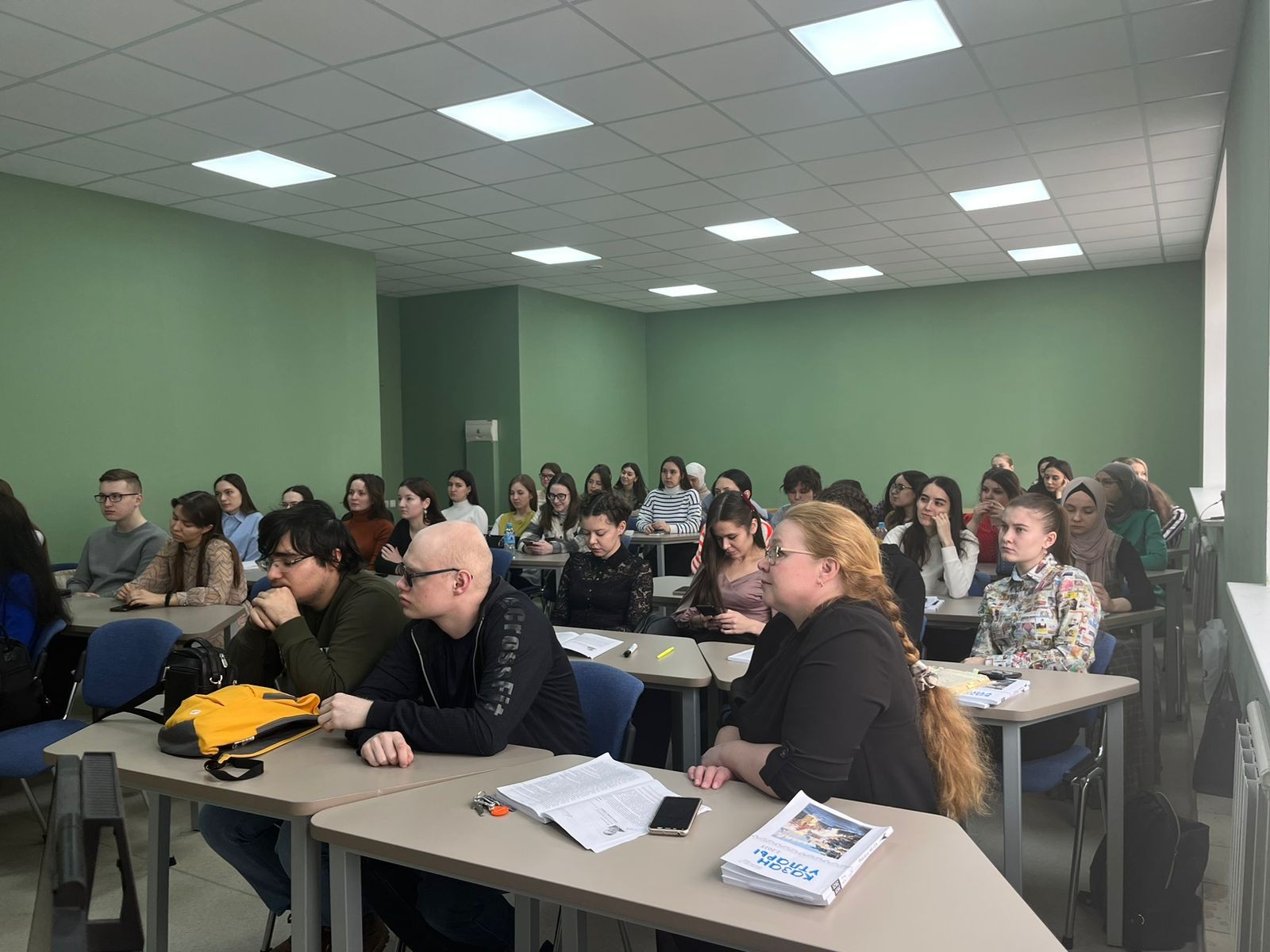 Фирдүс Гыймалтдинов: 'Тарихыбызның һәр дәвере тарихи романнарда яктыртылырга тиеш' Фирдүс Гыймалтдинов: 'Тарихыбызның һәр дәвере тарихи романнарда яктыртылырга тиеш'