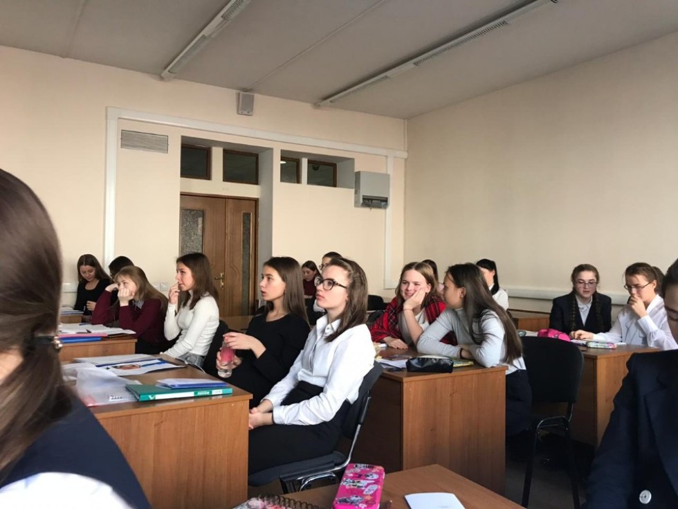 On November 1, 2018, at the Institute of Philology and Intercultural Communication, in the framework of the All-Russian scientific conference-competition named after Leo Tolstoy, the workshop 'THE ENGLISH, GERMAN, and FRENCH LANGUAGES IN SYNCHRONY AND DIACHRONY' held its proceedings ,THE ENGLISH, GERMAN, and FRENCH LANGUAGES IN SYNCHRONY AND DIACHRONY