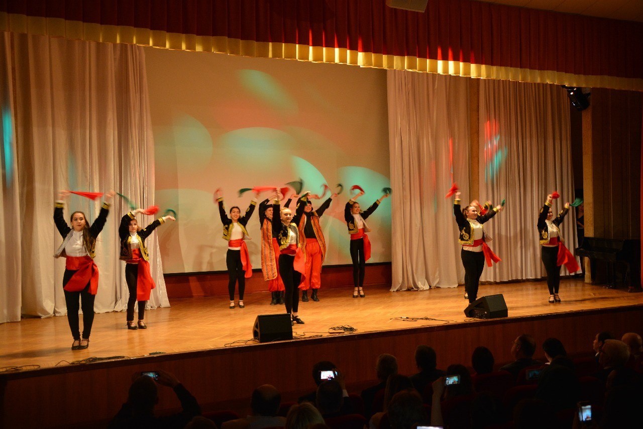 В КФУ подвели итоги II Всероссийского конкурса по турецкому языку и культуре В КФУ подвели итоги II Всероссийского конкурса по турецкому языку и культуре