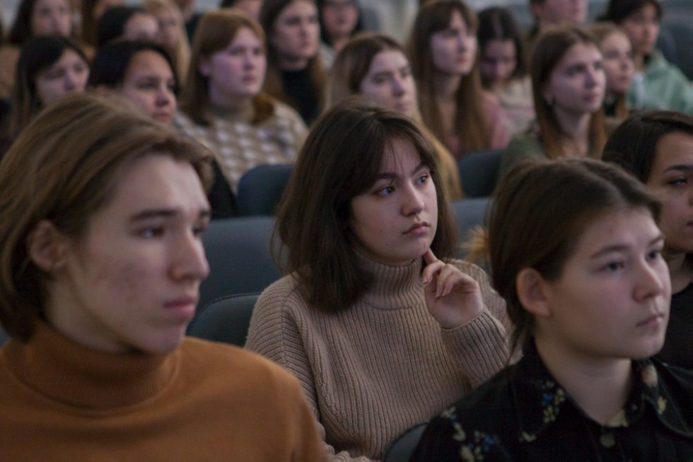 ����� ������� � ���������� ������������: � ���������� ��������� ��������� �������� ���� � ������� ����